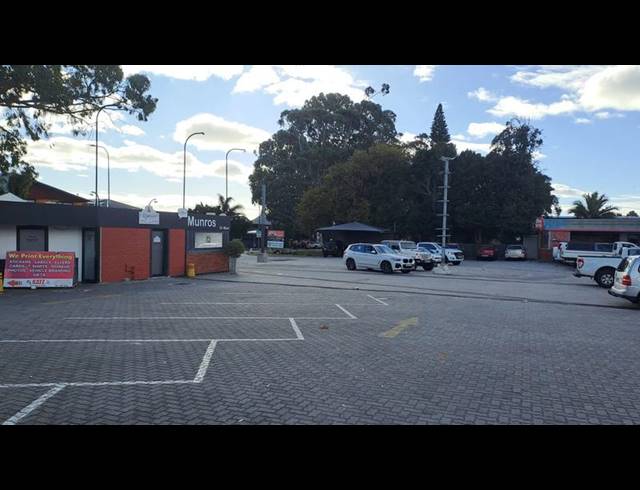 BUSINESS PROPERTY TO RENT IN WALMER